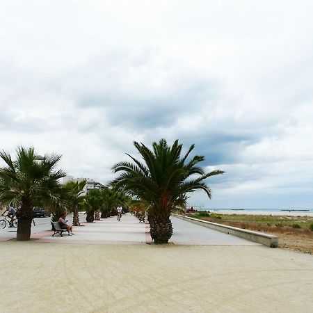 Apart-Hotels Mar Blava Cubelles Exterior foto